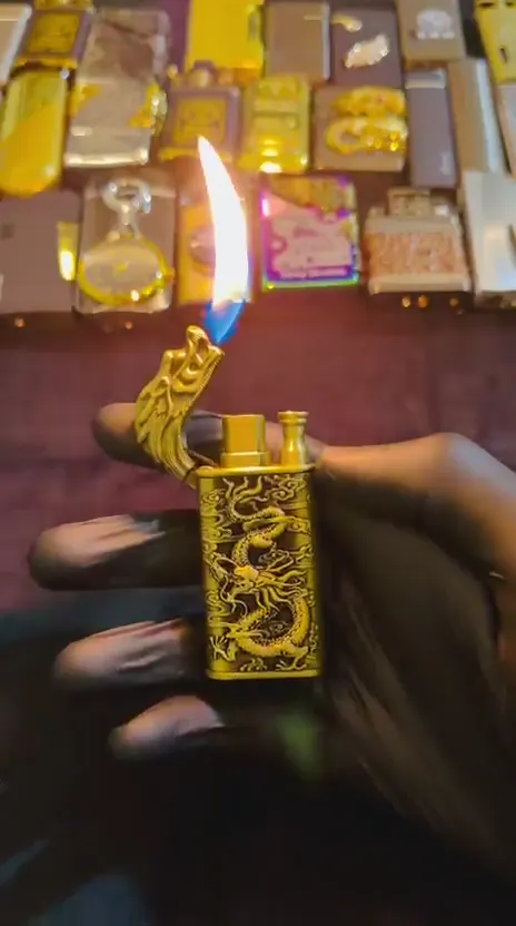 Gilt Dragon, frame 3