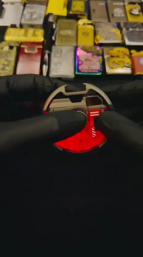 Spinner, frame 3